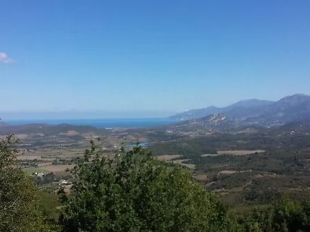 Casa L'olmu Apartmán *